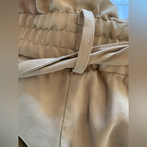 🔥3/15 SALE🔥ZARA High rise Paperbag Pants - Picture 8 of 12